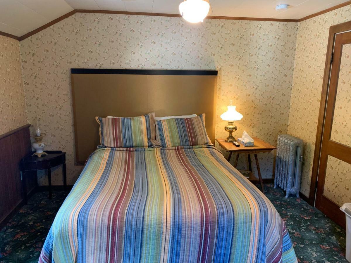 Maple Lane Empire Motel Kültér fotó